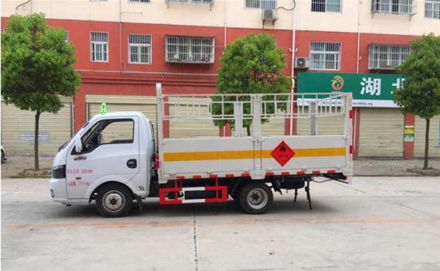 東風(fēng)途逸3米2(藍牌)氣瓶車