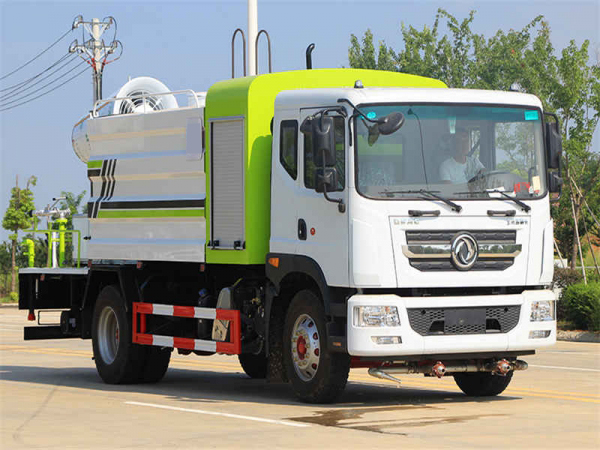 國(guó)六東風(fēng)D9 10噸(方罐)抑塵車