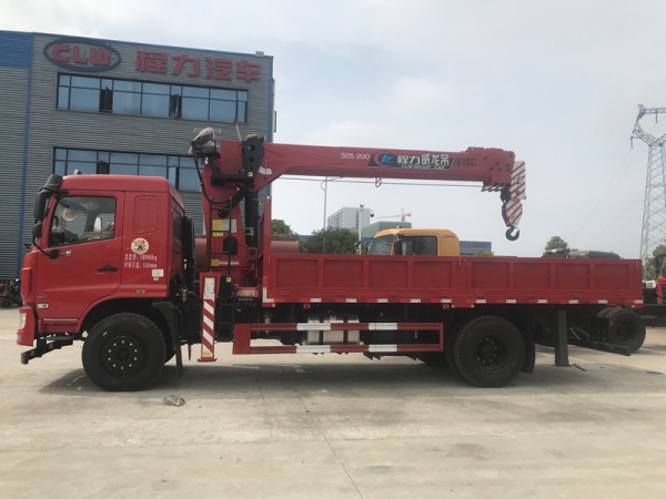 國(guó)六東風(fēng)華神F5單橋隨車吊廠家直銷